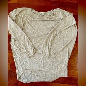 Medium size long sleeve that’s soft. Francesca’s brand.